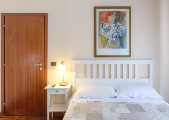 Elegant White - * Roma